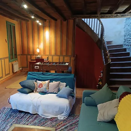 Holiday home Groupe La Farigoule A